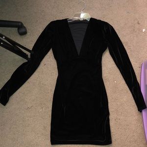 Black long sleeve dress
